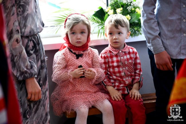 У Луцьку УПЦ (МП) освятила тимчасовий храм. ФОТО
