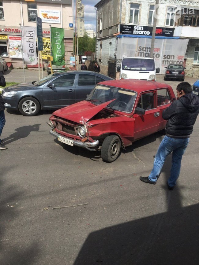 Маршрутка в Луцьку потрапила в аварію