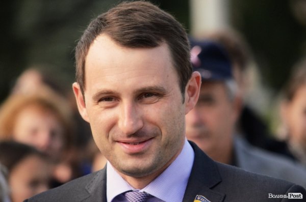 У Луцьку вшанували першого Президента України. ФОТО 