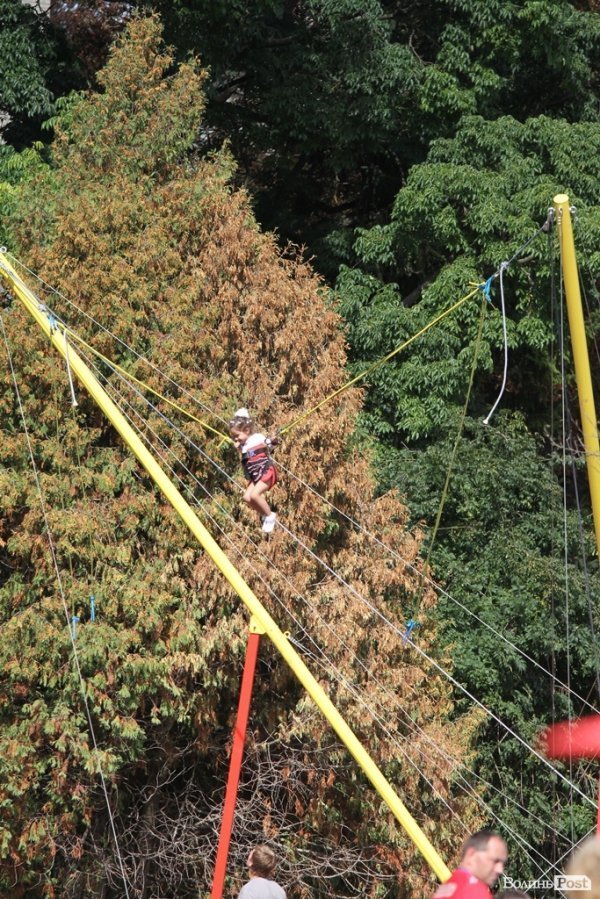 День міста: лучани  на природі. ФОТО