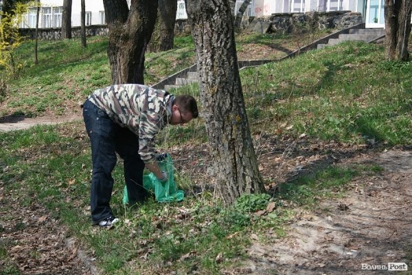 Луцьк прибирали від сміття. ФОТО