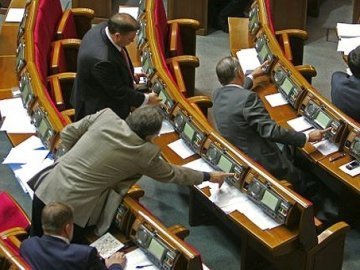 На волинських депутатів погано впливає Верховна Рада, – голова Волиньради