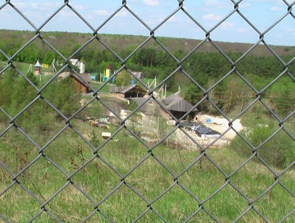 Волинському депутату-бізнесмену заважає дитяча база, - директор Центру туризму. ФОТО