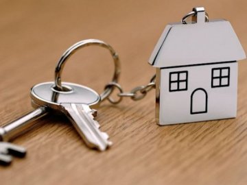 У громаді на Волині депутати подбали про житло для дітей-сиріт