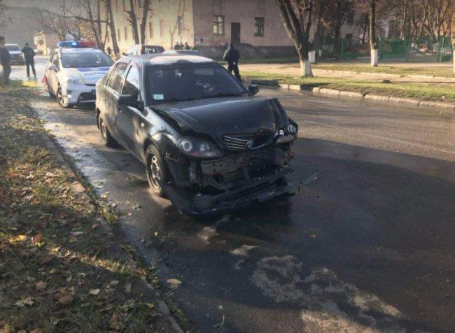 У Кропивницькому - три аварії через прорив труби