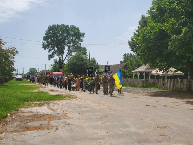 На Волині попрощалися з Героєм Анатолієм Неведюком