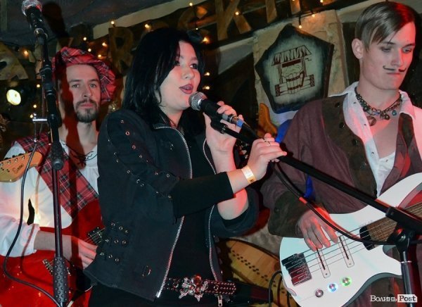 Луцькі музиканти влаштували рок-вечорниці. ФОТО