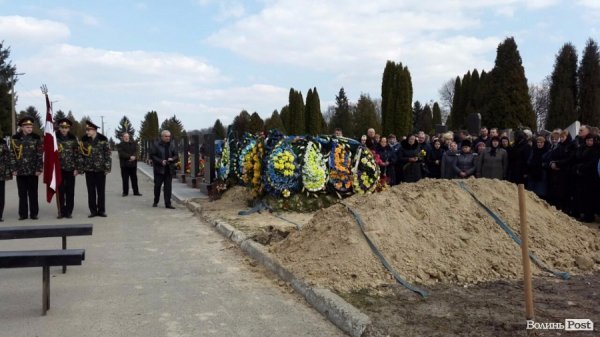 В Луцьку попрощалися з Героєм Романом Луцюком. ФОТО. ОНОВЛЮЄТЬСЯ