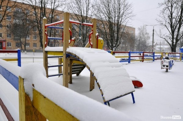 Фото снігу в Луцьку