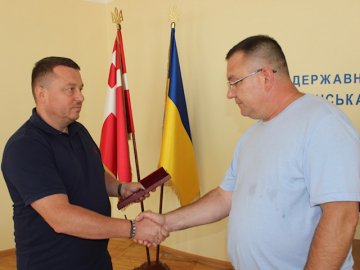 Митника з Волині, який служить в ЗСУ,  нагородили орденом «За мужність»