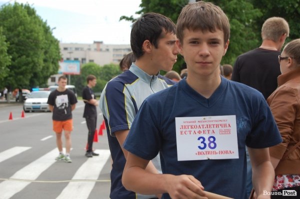 Естафету до Дня Перемоги виграли студенти «України»