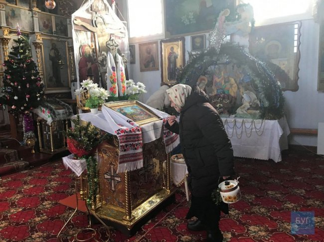 У Нововолинську зібрали підписи для переходу громади храму до ПЦУ