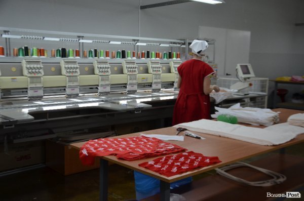 Безпека та якість: луцька фабрика показала, як виготовляє іграшки