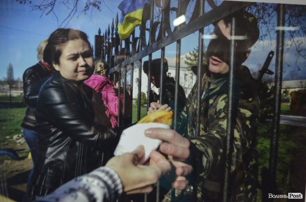 У Луцьку - фотовиставка газети «День» про Євромайдан і АТО. ФОТО