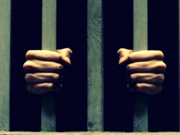 За на смерть забитого батька чоловікові дали 7,5 років в'язниці За на смерть забитого батька чоловікові дали 7,5 років в'язниці