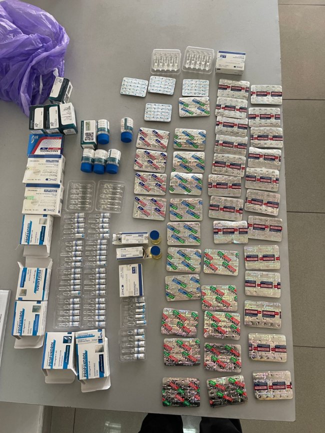 Через «Ягодин» рейсовим автобусом намагались перевезти контрабандні ліки 