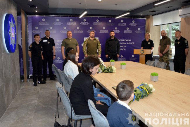 У Луцьку рідним загиблих бійців бригади Нацполіції «Лють» вручили державні відзнаки