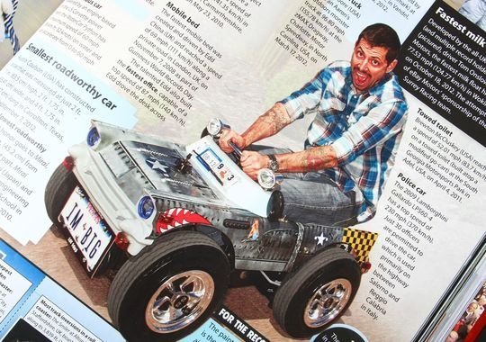 Найменше «діюче» авто в світі. ФОТО. ВІДЕО