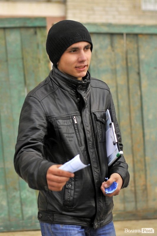 Завокзальний ринок. БУДНІ МІСТА