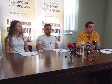 «Вважаємо це перевіркою на чистоплотність»: фонд «Добра справа» скликав журналістів і зробив декілька заяв 