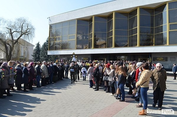 У Луцьку попрощалися ще із одним загиблим бійцем АТО. ФОТО