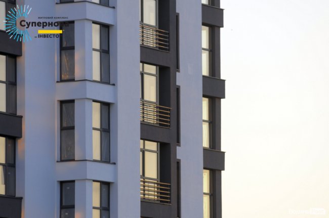 Звіт з будівництва ЖК «Супернова»: у четвертому будинку встановлюють вікна*