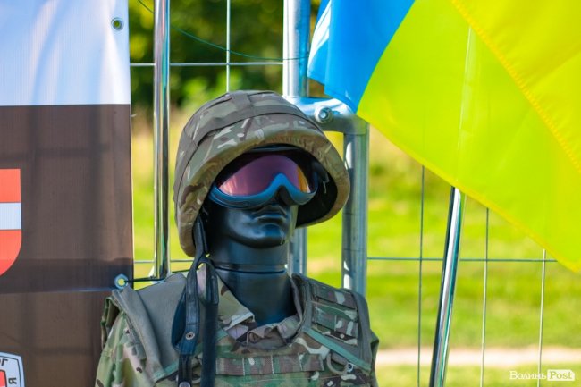 «Шикидим», лірика і вибуховий «O.Torvald»: перший день «Бандерштату». ФОТО