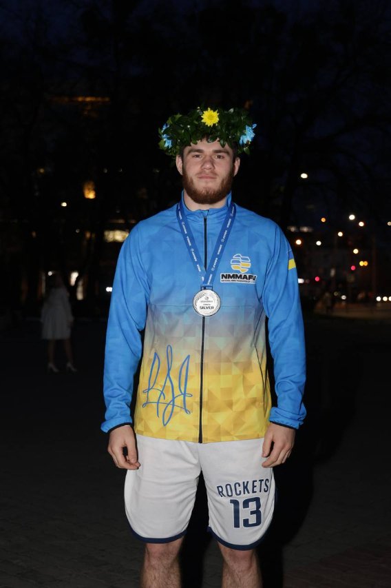 У Луцьку зустріли переможців та призерів чемпіонату Європи зі змішаних єдиноборств ММА. ФОТО