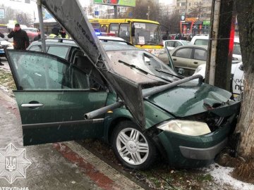«Відбив мною дзеркало»: одна з постраждалих в ДТП на Соборності розповіла про момент аварії