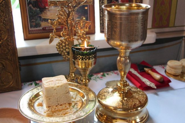 Митрополит Михаїл очолив святкову службу у селі поблизу Луцька. ФОТО