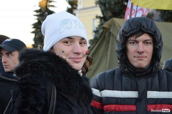 Другий день Нового Майдану у Луцьку. ФОТО