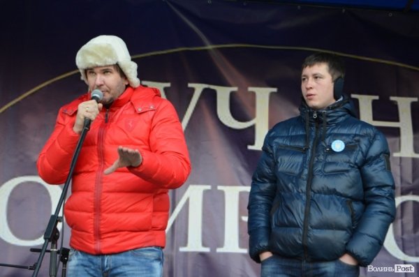 Другий день Нового Майдану у Луцьку. ФОТО