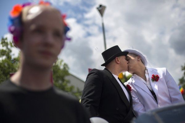 Путін став головним посміховиськом під час гей-параду. ФОТО