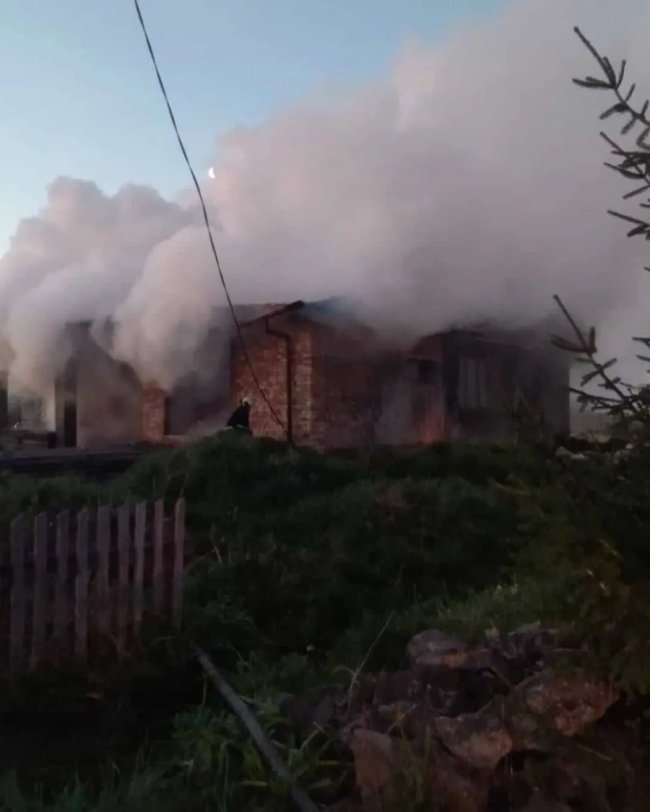 На Волині у військовослужбовця згорів будинок: потрібна допомога