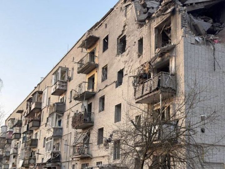 РФ атакує Україну з вечора і на ранок: які міста під вогнем та що відомо