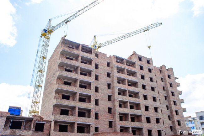 У Луцьку продовжують будувати комфортні та сучасні оселі у ЖК «Caramel Residence». ФОТО*