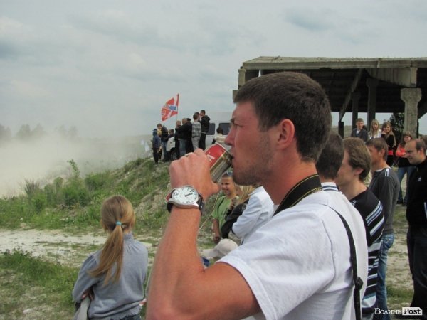 Під Луцьком змагалися автогонщики. ФОТО 