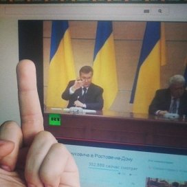 Інтернет глузує з Януковича на прес-конференції. ФОТО