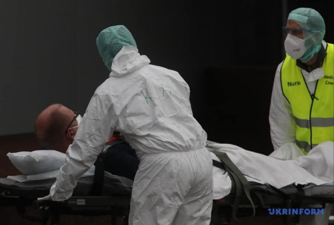 На лікування до Німеччини відправили 13 українських військових