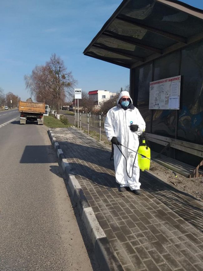 В Княгининівській громаді дезінфікують дитячі майданчики і зупинки 