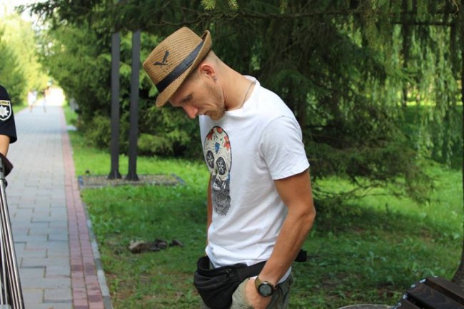 «Стоп наркотик!»: як у Луцьку боролися з небезпечною рекламою. ФОТО