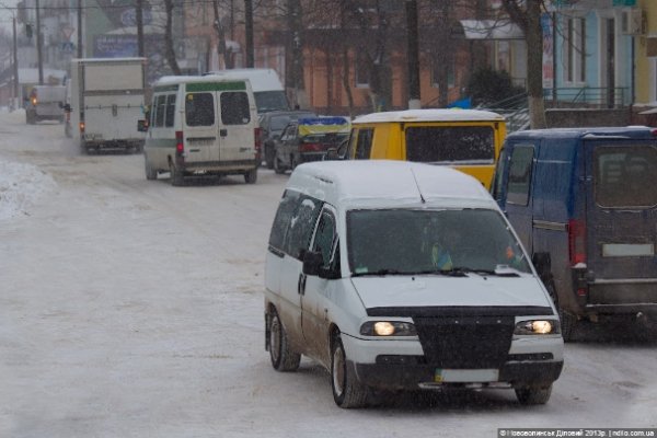 У Нововолинську організували Автомайдан. ВІДЕО