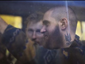 Українських захисників з «Азовсталі» привезли в колишню колонію під Донецьком, — Reuters