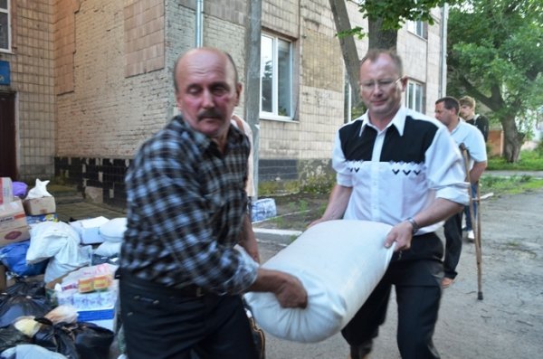 Волиняни поїхали провідати військовослужбовців. ФОТО