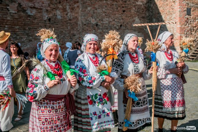 Неймовірні вбрання та іноземні гості: фестиваль «Берегиня» у Луцькому замку. ФОТО