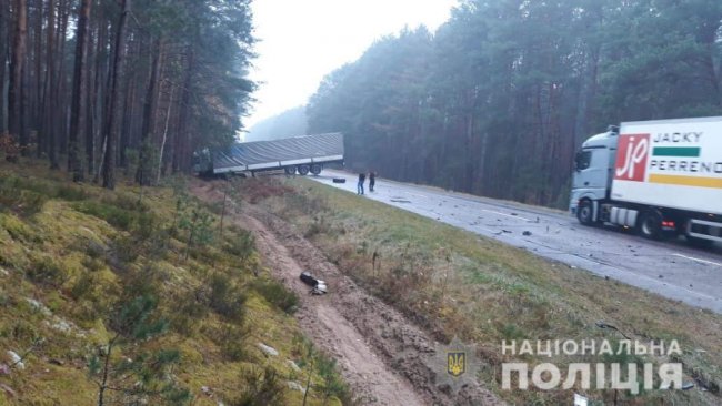 У Маневицькому районі в автотрощі загинув водій легковика. ФОТО