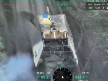 ЗСУ затрофеїли перший російський танк-черепаху