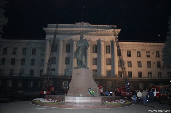 У Луцьку горів головний корпус університету. ФОТО