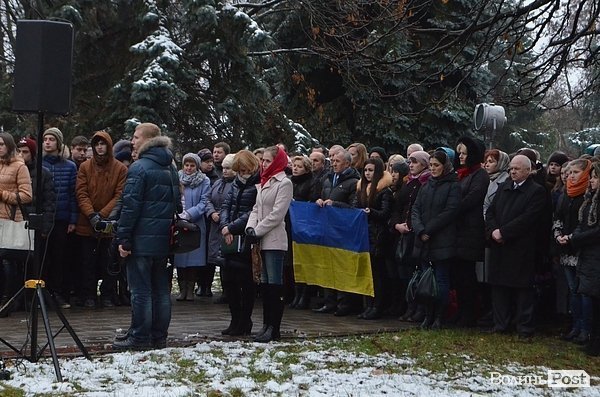 У Луцьку вшанували пам’ять загиблих героїв Майдану. ФОТО