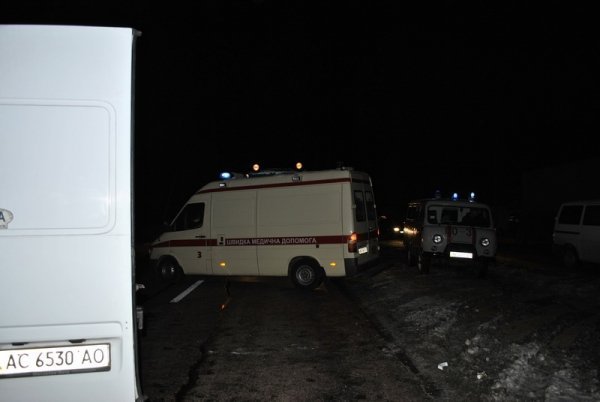 Нові фото з місця смертельної аварії на Рівненщині